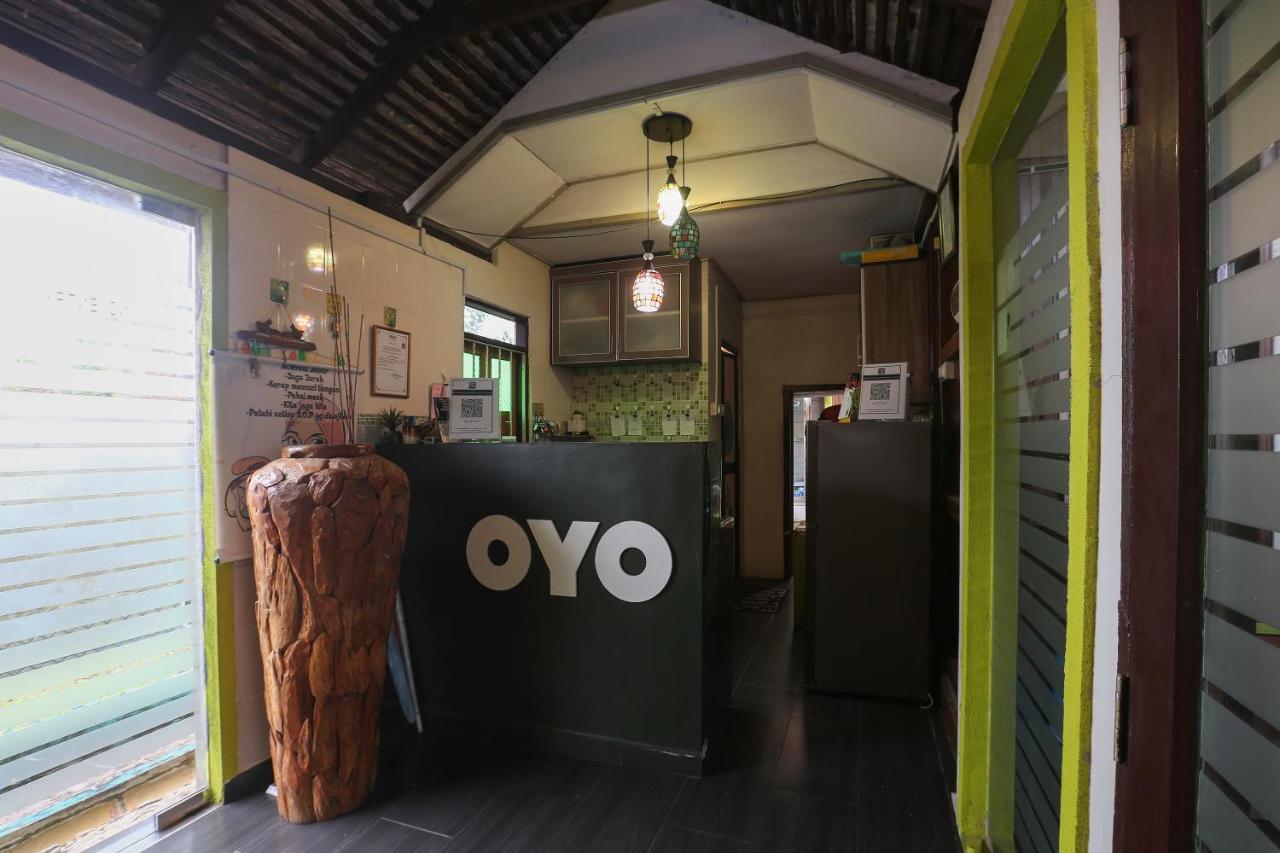 Oyo 90038 Dalyla Inn Chalet Kijal Exteriér fotografie